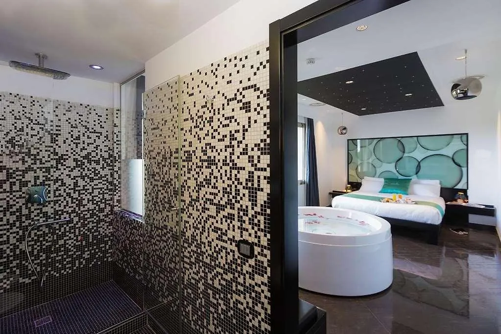 Jc Contemporary Hotel ローマ 4*,